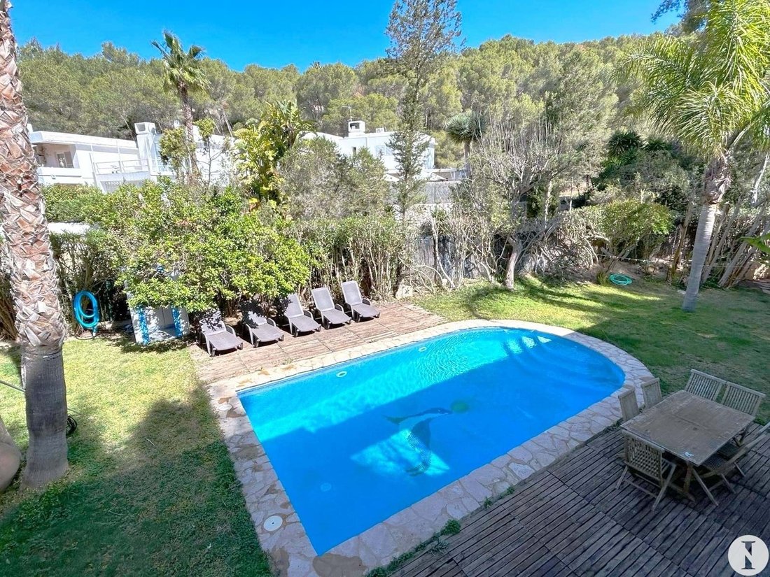 Villa in Cap Martinet, Santa Eularia des Riu, Balearic Islands 1 - 14384302