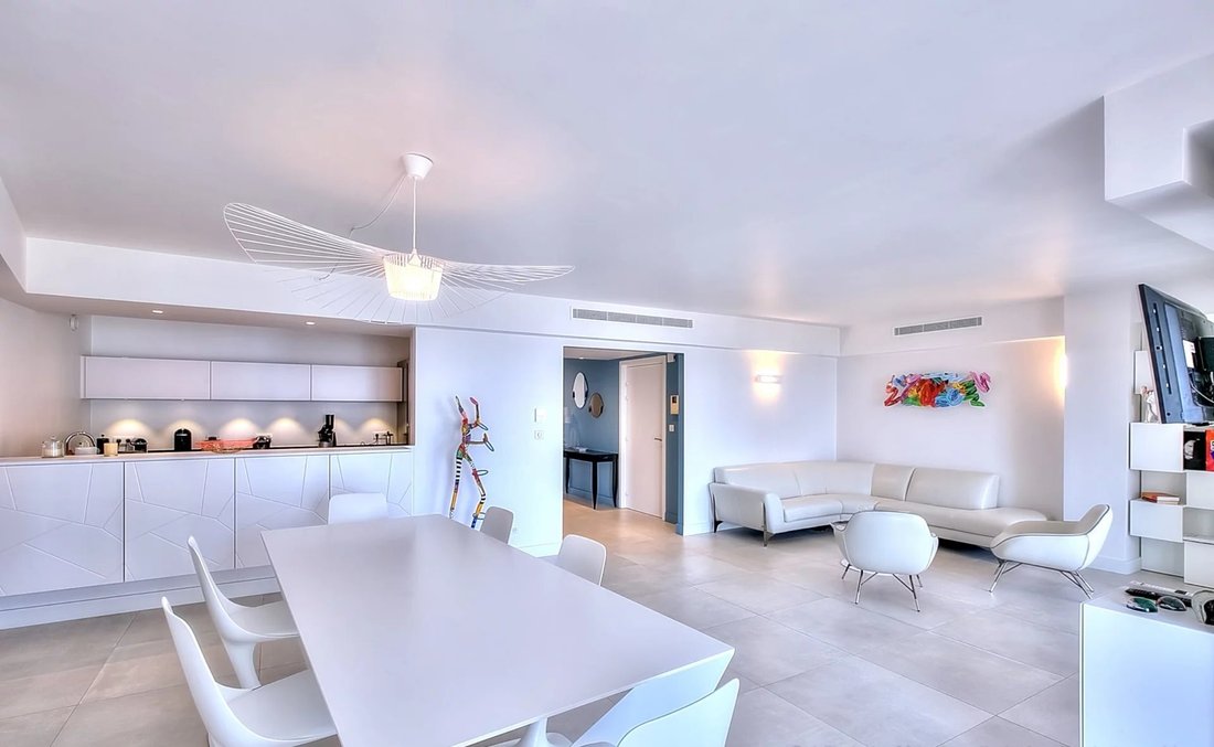 Apartment in Cannes, Provence-Alpes-Côte d'Azur, France 3 - 16933263