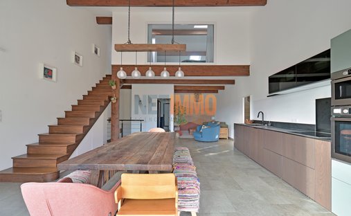 Sale Of Equestrian Estate Aimargues, 260m² 6 Rooms 1,050,000€ With Swimming Pool