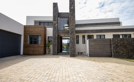 Villa in Rivière du Rempart, Rivière du Rempart District, Mauritius 1