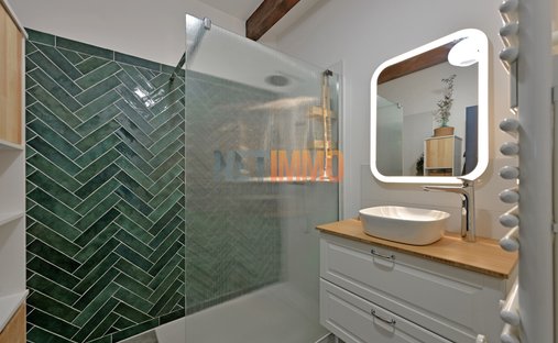 Sale Of Equestrian Estate Aimargues, 260m² 6 Rooms 1,050,000€ With Swimming Pool