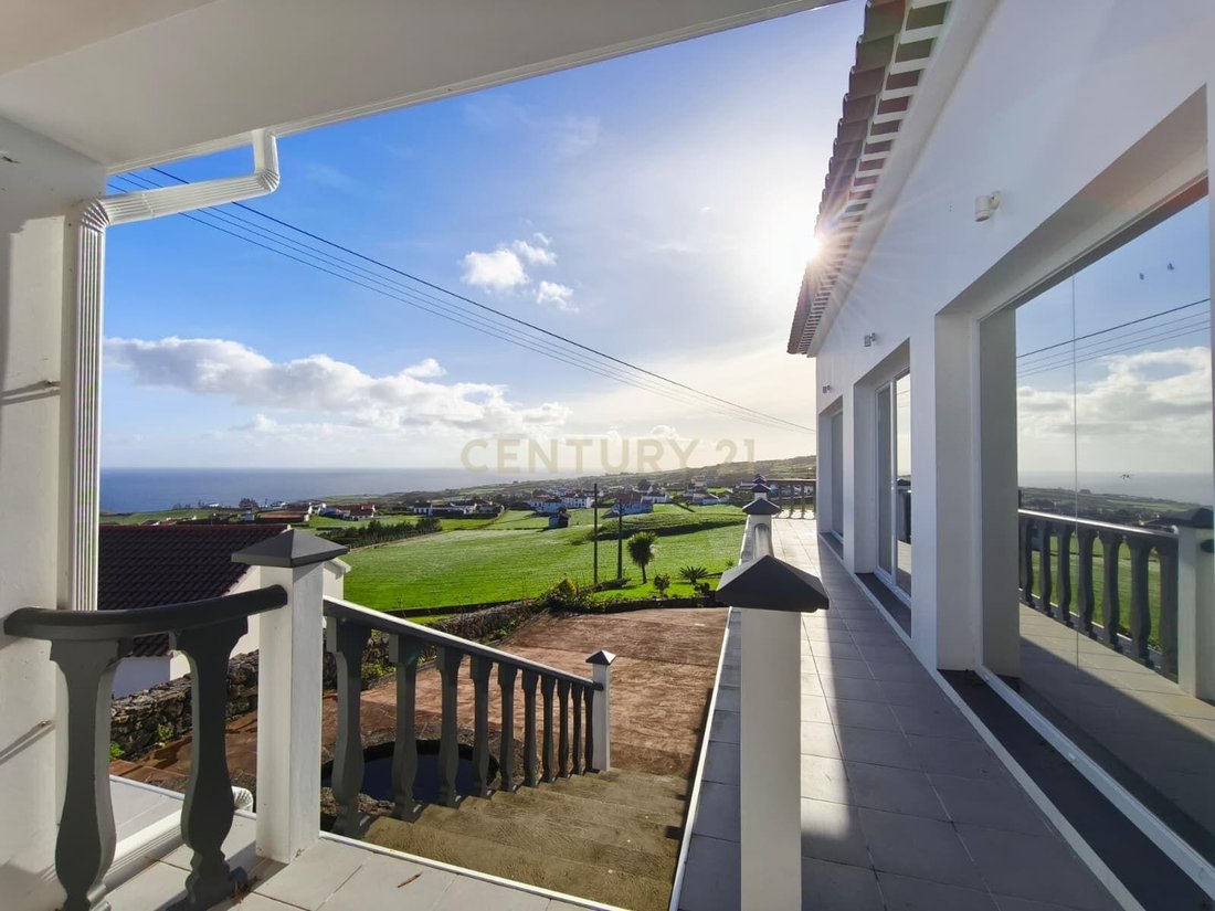 Villa in Lomba da Fazenda, Azores, Portugal 1 - 16935589