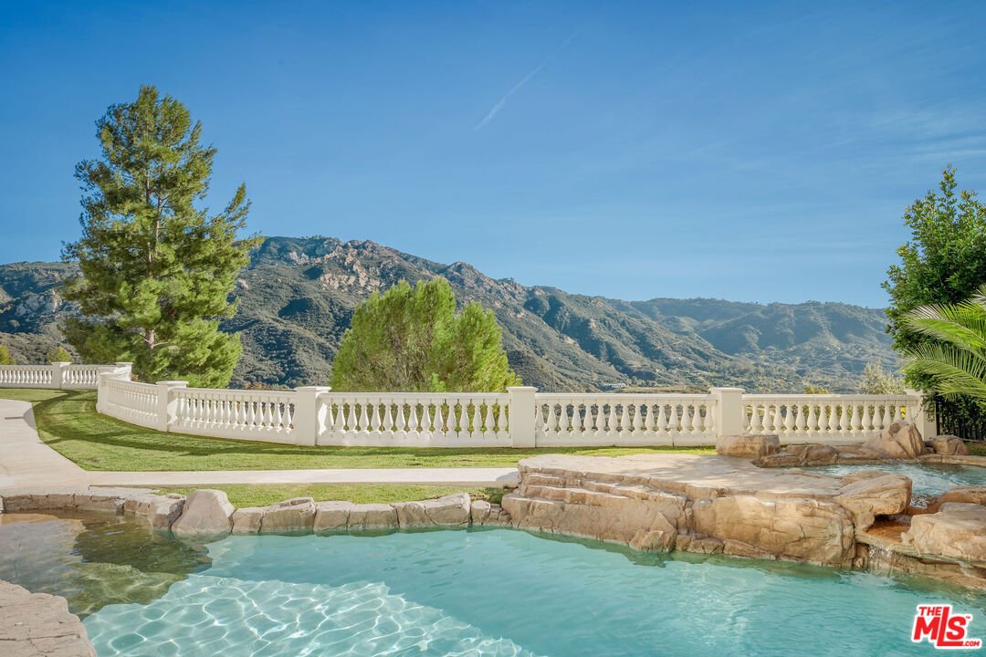 House in Hidden Hills, California, United States 5 - 16935992