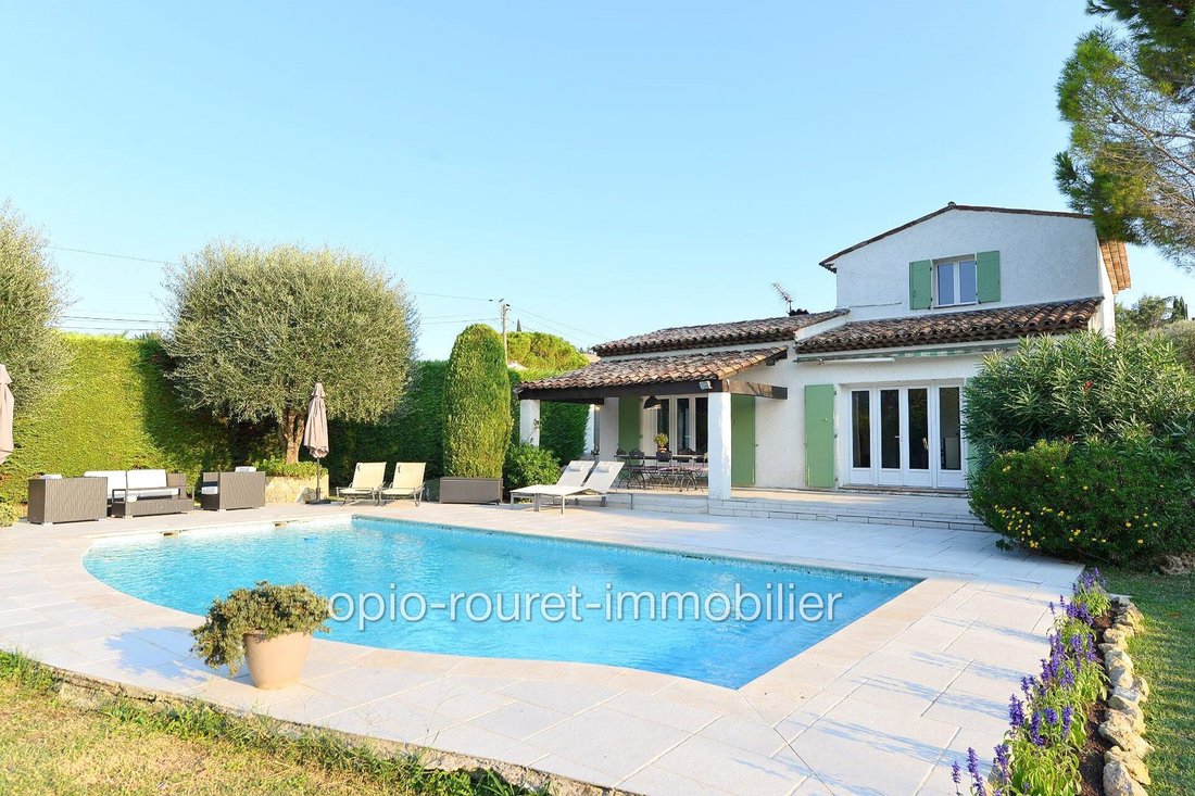 Villa in Le Rouret, Provence-Alpes-Côte d'Azur, France 1 - 16935579
