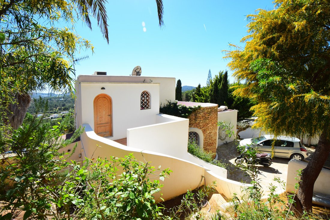 Villa in Cala Llonga, Ibiza, Santa Eularia des Riu, Balearic Islands 1 - 16935787
