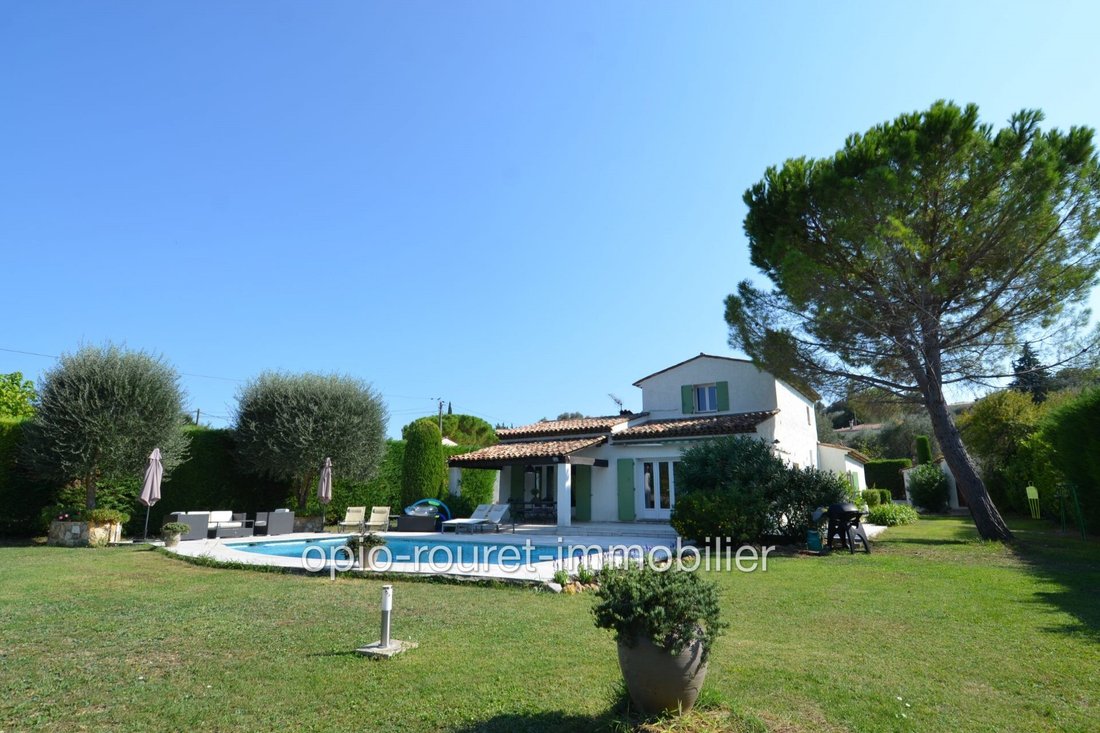Villa in Le Rouret, Provence-Alpes-Côte d'Azur, France 4 - 16935579