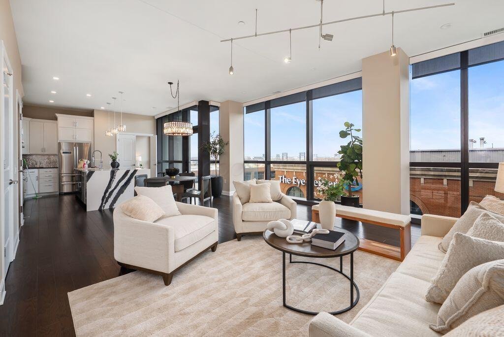 Condo in Columbus, Ohio, United States 1 - 16936056