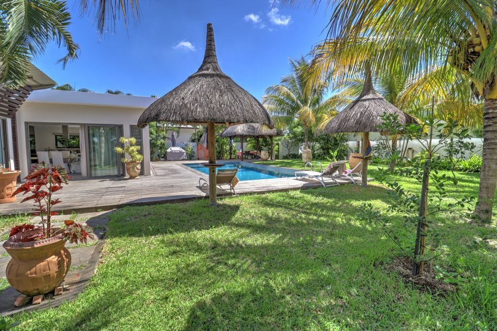 Villa in Grand Baie, Rivière du Rempart District, Mauritius 3 - 16935853
