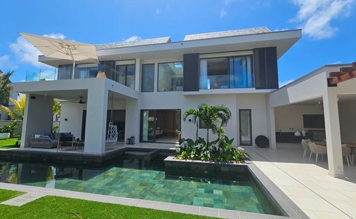 Villa in Poste de Flacq, Flacq, Mauritius 1