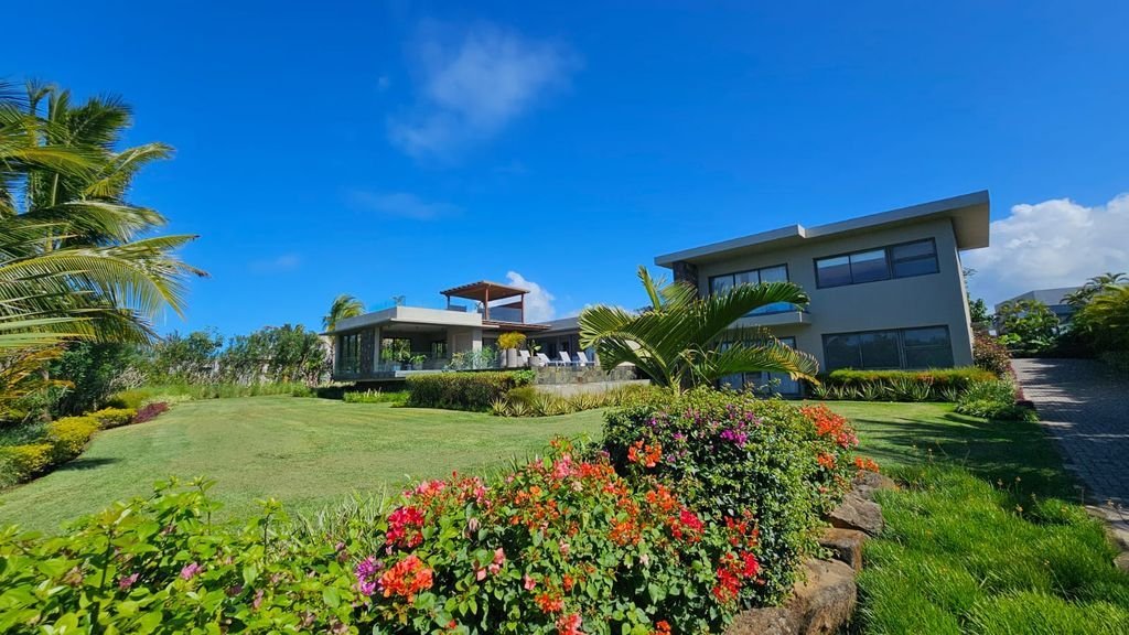 Villa in Beau Champ, Flacq District, Mauritius 1 - 16935887
