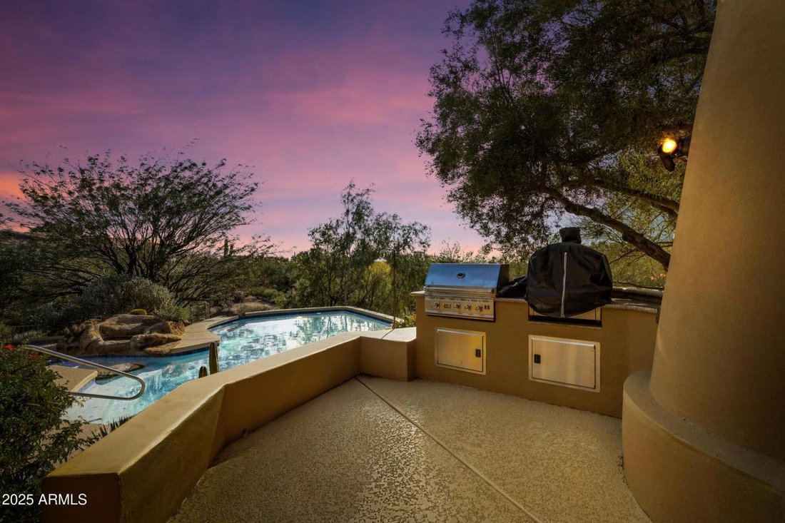 House in Scottsdale, Arizona, United States 3 - 16935844