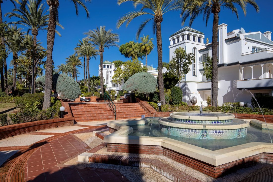 Apartment in Estepona, Andalusia, Spain 2 - 16936666