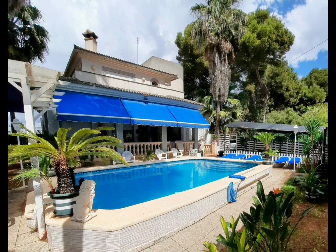 Chalet in Playa de Palma, Palma, Balearic Islands 2 - 16936711