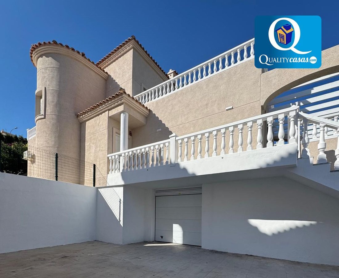 Townhouse in el Campello, Valencian Community, Spain 4 - 16936708