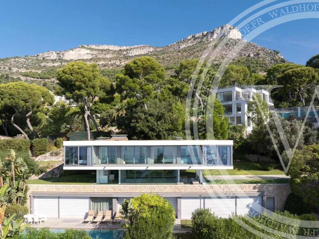 Villa in Cap-d'Ail, Provence-Alpes-Côte d'Azur, France 1 - 16937899