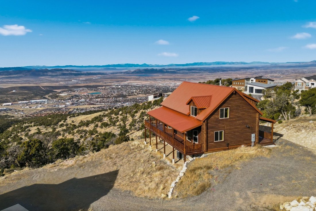 House in Cedar City, Utah, United States 1 - 16937966