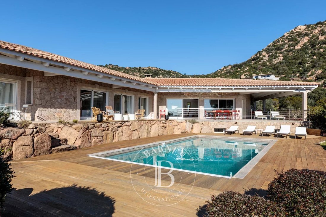 Villa in Porto-Vecchio, Corsica, France 1 - 16937938