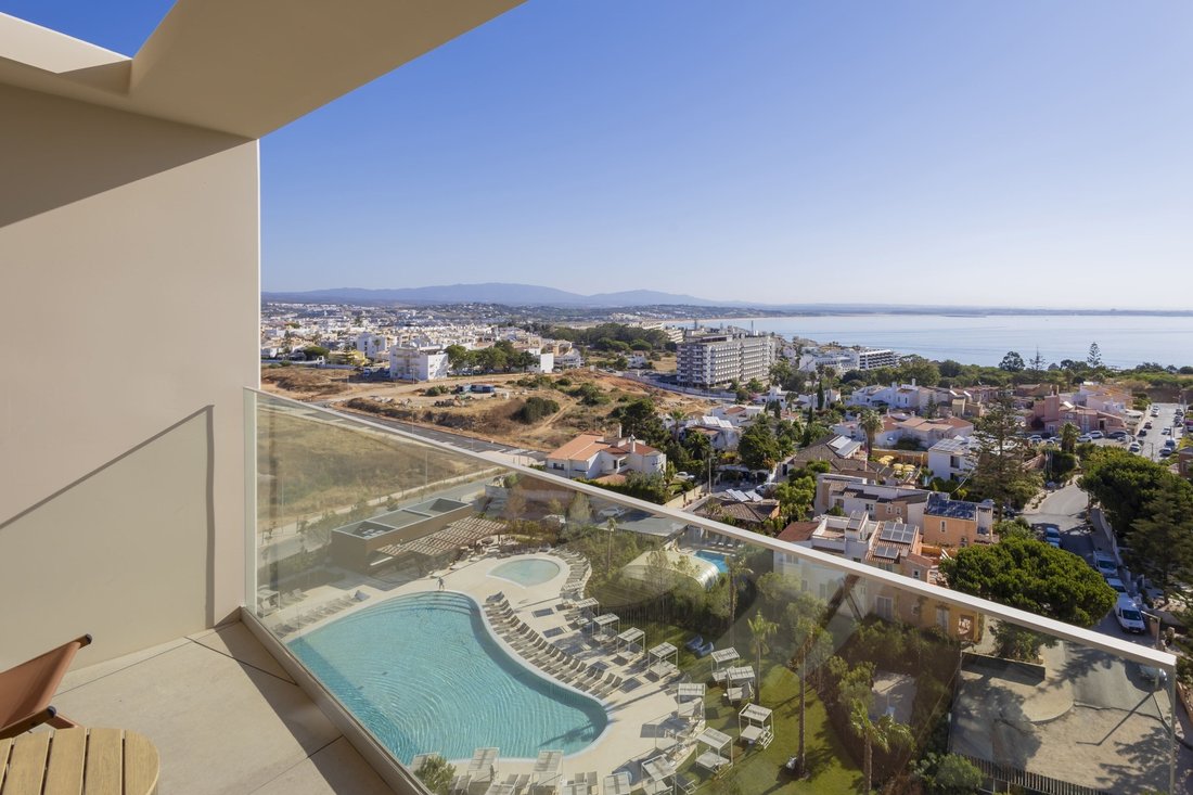 Apartment in Sao Goncalo de Lagos, Algarve, Portugal 1 - 16937472