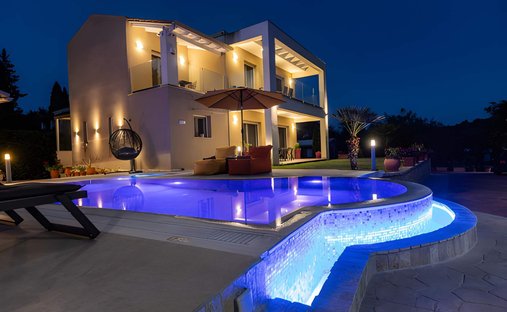 Villa in Corfù, Peloponnese, Western Greece and the Ionian, Grecia 1
