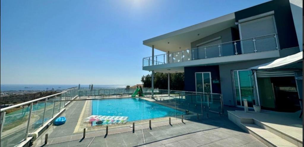 Villa in Agios Athanasios, Limassol, Cyprus 2 - 16937005