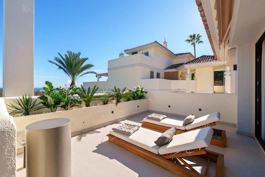 Penthouse in Nueva Andalucia, Marbella, Spain 1 - 16937893