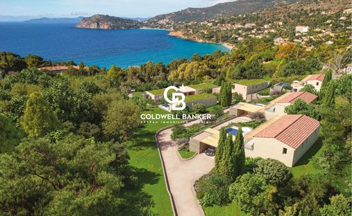 Villa en Rayol-Canadel-sur-Mer, Provenza-Alpes-Costa Azul, Francia 1