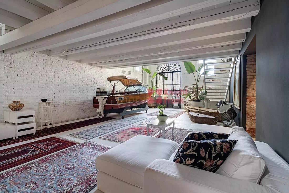 Apartment in Dorsoduro, Venice, Italy 5 - 16937823