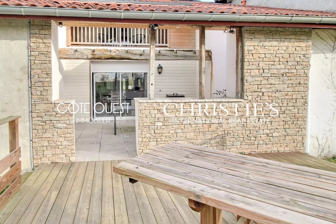 House in Montardon, Nouvelle-Aquitaine, France 4 - 16937744