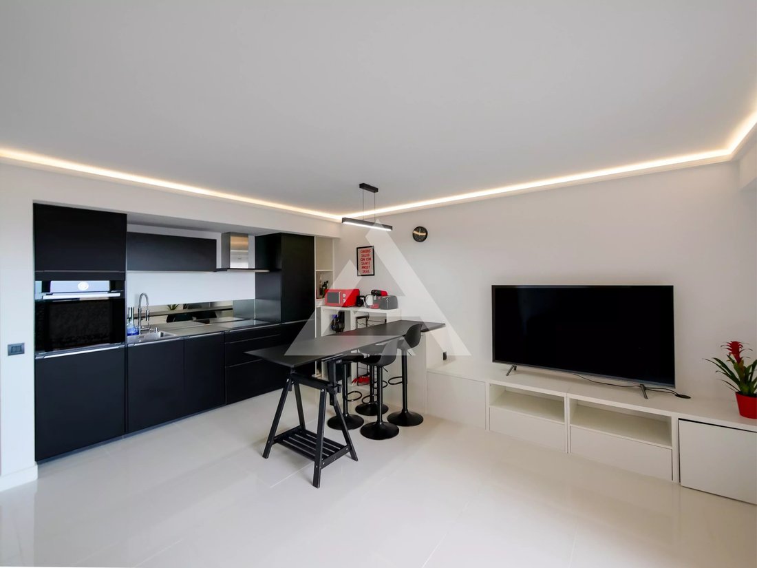 Apartment in Saint-Jean-Cap-Ferrat, Provence-Alpes-Côte d'Azur, France 4 - 16937986