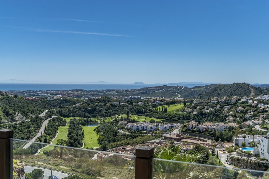 Townhouse in La Quinta, Benahavis, Andalusia 2 - 11910738