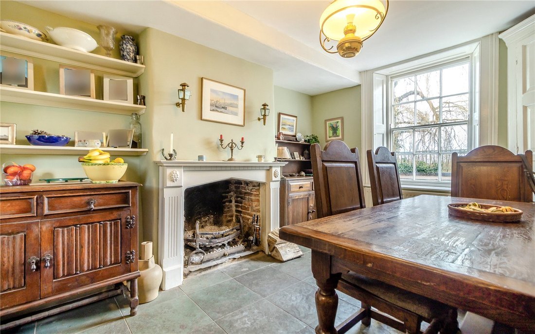 House in Loddon, England 5 - 16937143