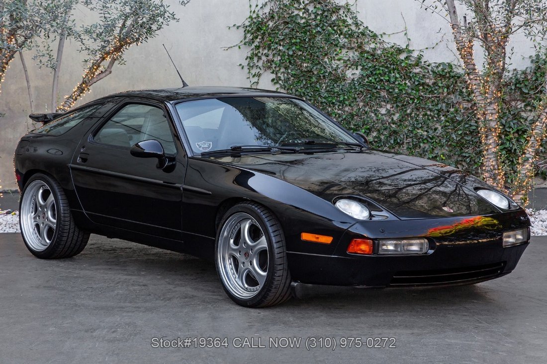 Porsche 928GTS in Los Angeles, CA 1 - 16937930