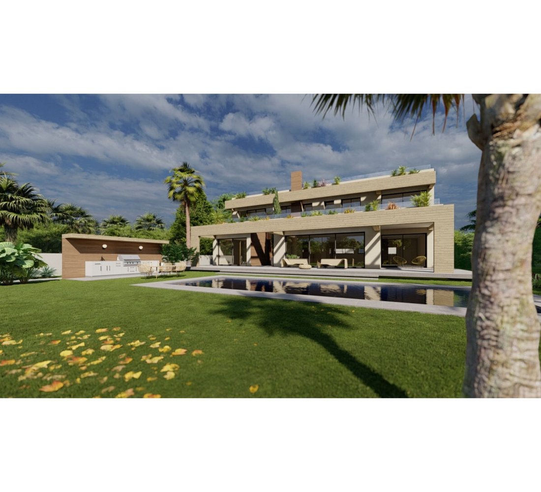 Land in Estepona, Andalusia, Spain 2 - 16938032