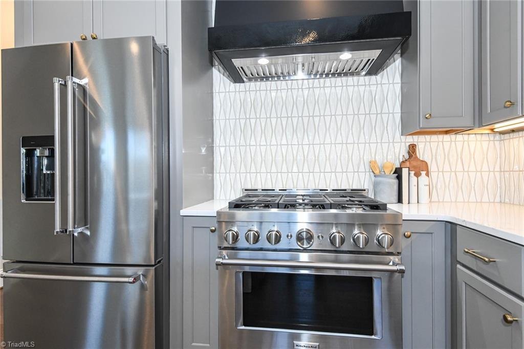 Townhouse in Greensboro, North Carolina, United States 4 - 16911124