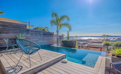 Villa in Basse Suane-Les Virgiles, Sainte-Maxime, France 1