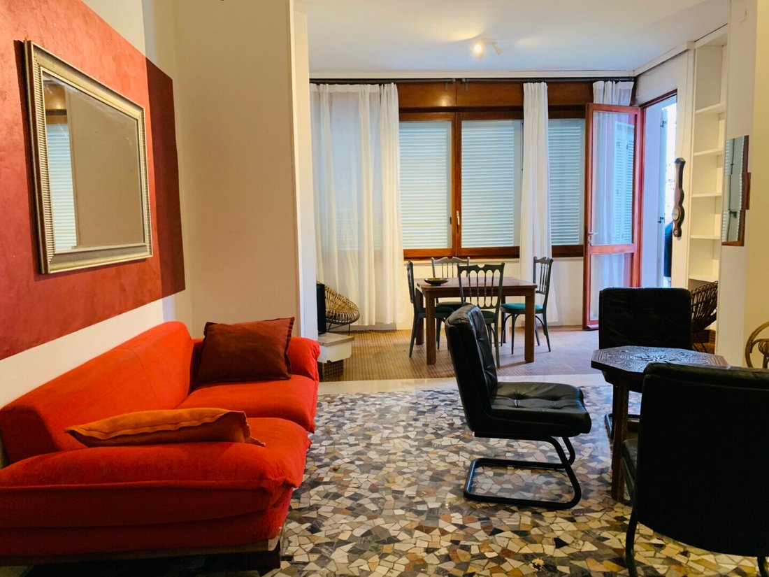 Villa en Paese, Riccione, Emilia-Romaña 1 - 16937475