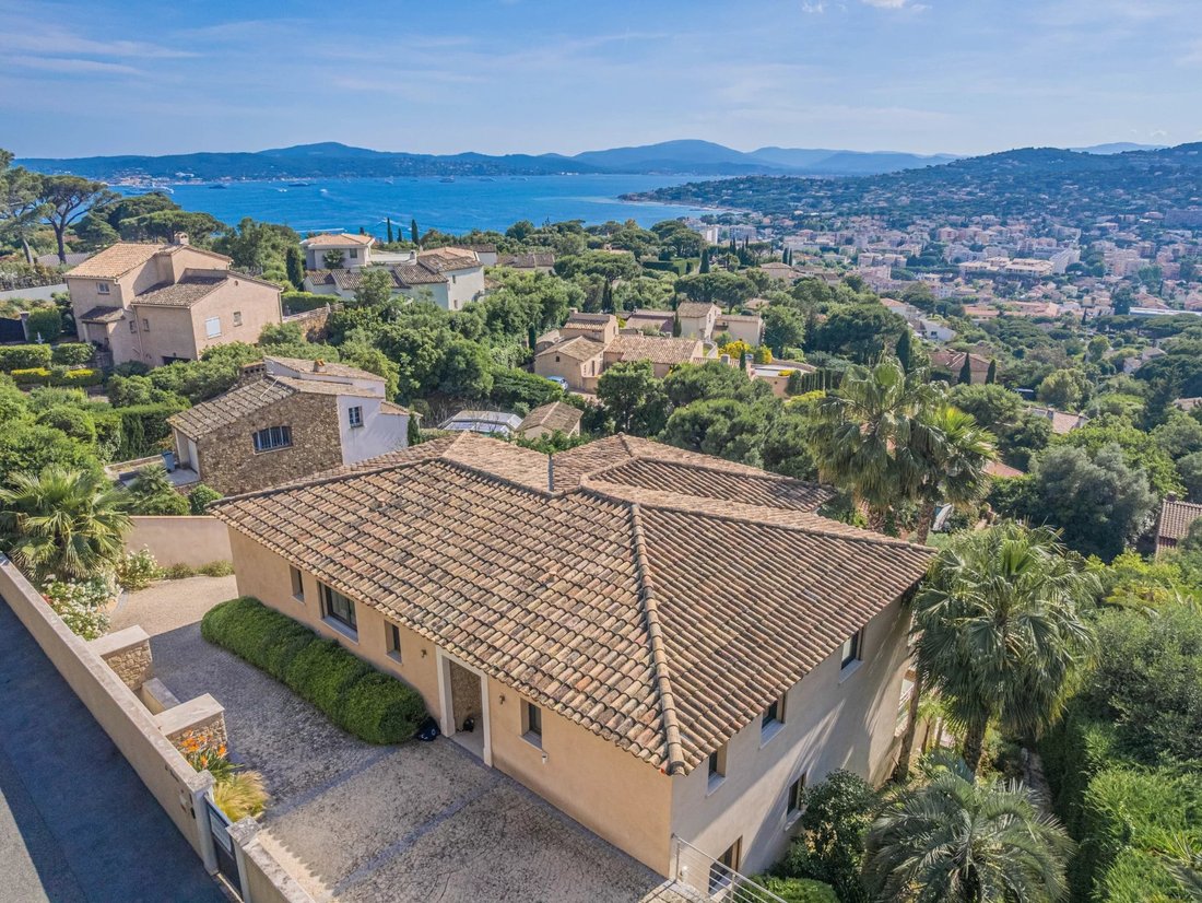 Villa in Ville-Les Saquedes-Le Bouillonnet, Sainte-Maxime, France 2 - 15725274