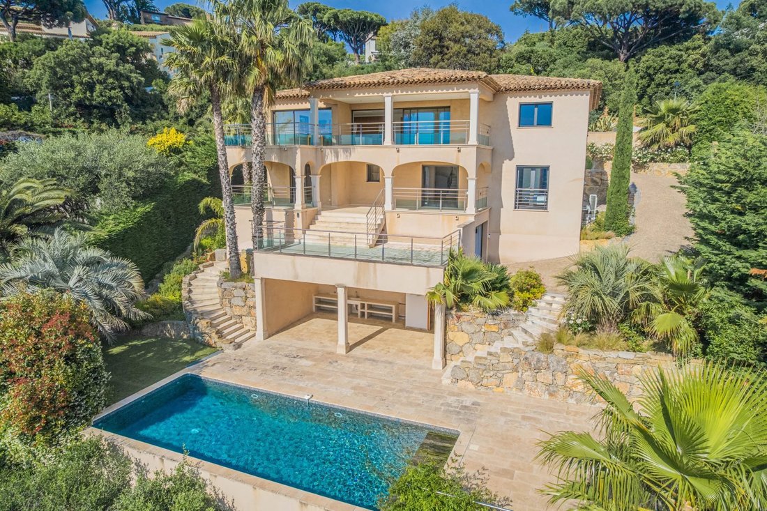Villa in Ville-Les Saquedes-Le Bouillonnet, Sainte-Maxime, France 3 - 15725274