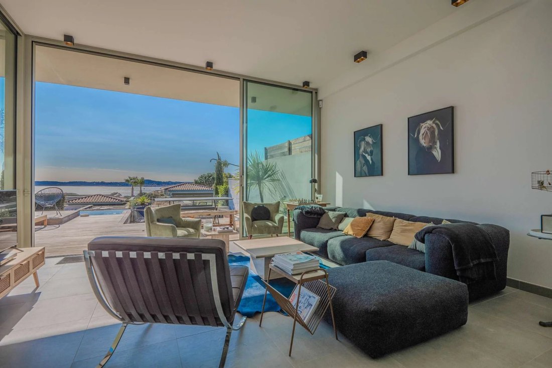 Villa in Basse Suane-Les Virgiles, Sainte-Maxime, France 5 - 16752896