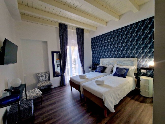 House in Historic Center, Viareggio, Tuscany 3 - 16937421