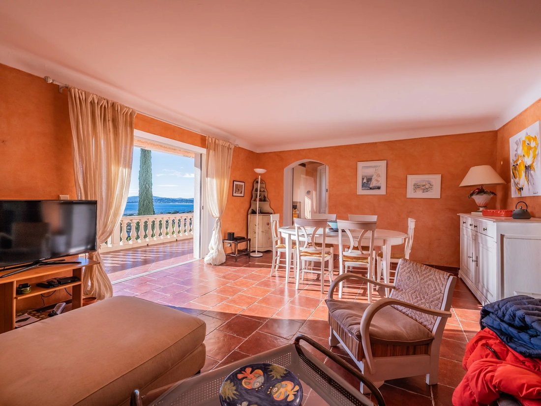 Villa in Les Issambres, Roquebrune-sur-Argens, France 4 - 16905209