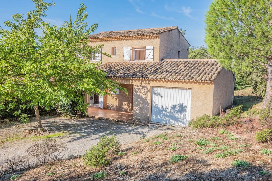 House in Le Plan-de-la-Tour, Provence-Alpes-Côte d'Azur, France 1 - 15390966