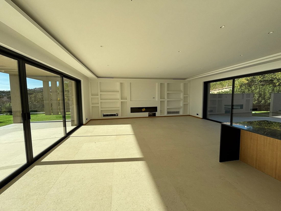 Villa in Ville-Les Saquedes-Le Bouillonnet, Sainte-Maxime, France 2 - 16936846