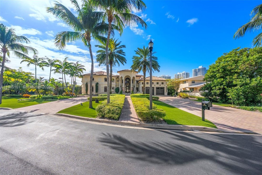 House in Golden Beach, Florida, United States 2 - 16937063