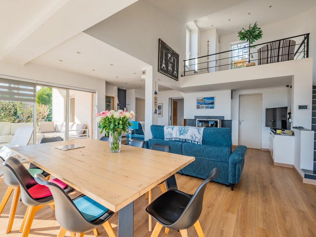 Villa in Nartelle-Noyer-Bellevue-bd des Sardinaux, Sainte-Maxime, France 4 - 16297826