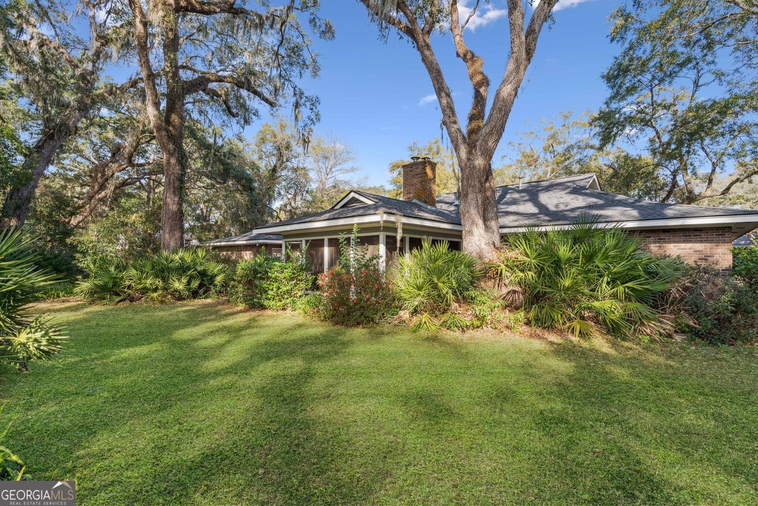House in St. Simons, Georgia, United States 2 - 16937031