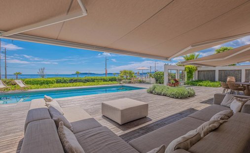 Villa in Basse Suane-Les Virgiles, Sainte-Maxime, France 1