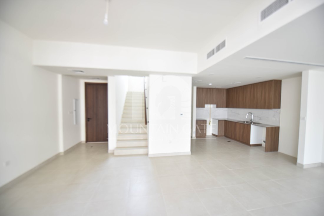 Townhouse in Reem, Dubai, United Arab Emirates 3 - 16937384