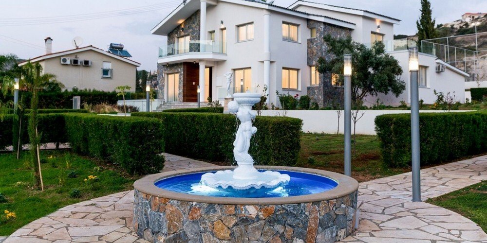 Villa in Agios Tychon, Limassol, Cyprus 1 - 16942583