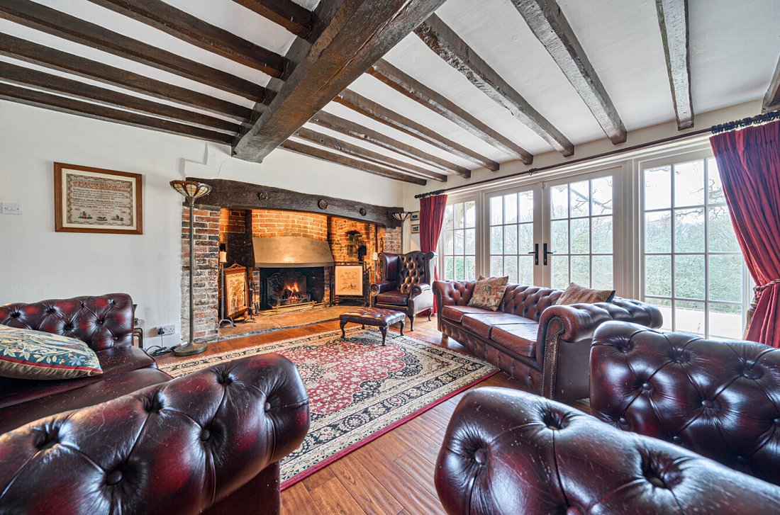 House in Rudgwick, England 3 - 16940649